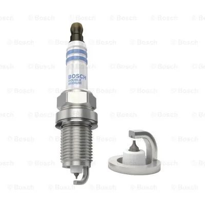 

Original BOSCH 1/4/6 pcs FR6LI332S 0242240654 Spark Plug for AUDI A8D2 A8D3 for SEAT VW SKODA NISSAN HONDA DODGE Chevrolet