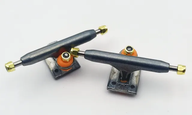 ブラックリバー トラック2セット 【公式通販】