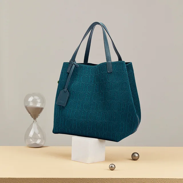 Exquisite Hand-Woven Large Capacity High Quality Hundreds of Solid Color Fashion Classic Style Women's Handbag 2