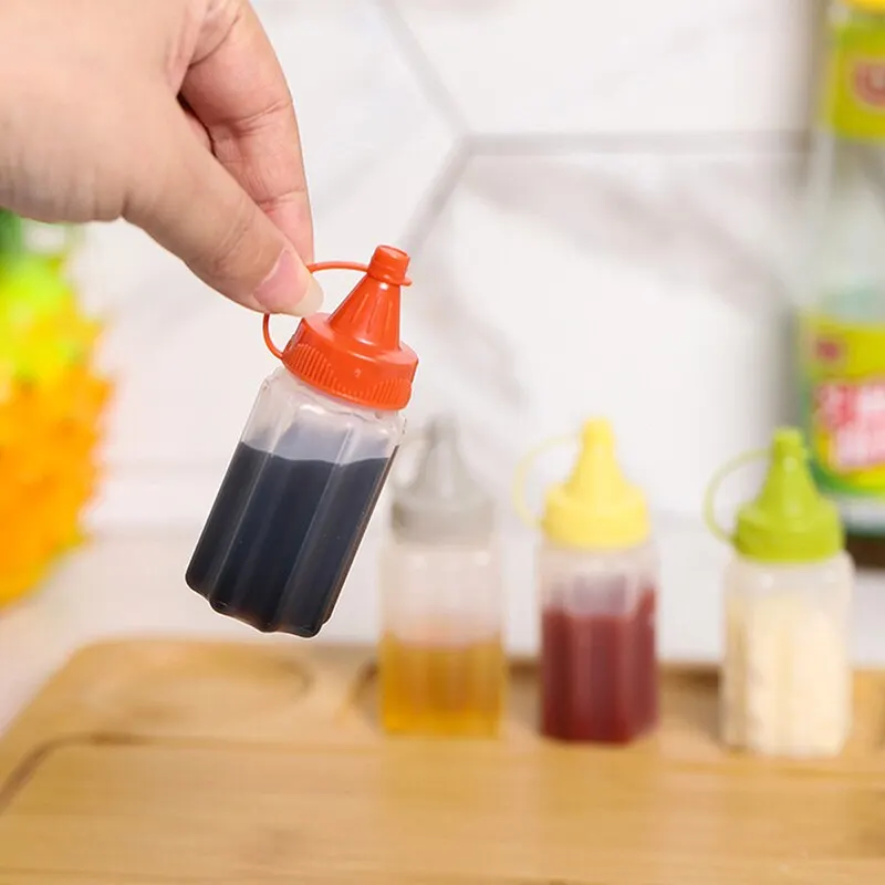 Condiment Squeeze Bottle 4PCS Kitchen Sauce Vinegar Portable Outdoor Barbecue Picnic