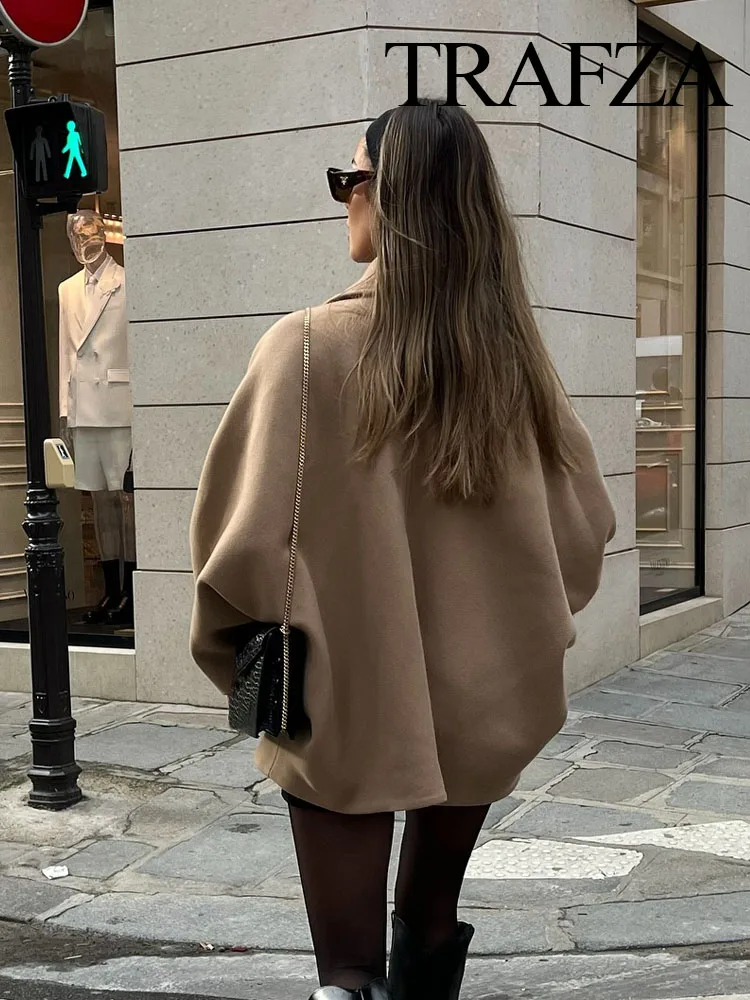 TRAFZA Winter Women's Loose Short Jacket Stand Collar Long Sleeve Button Casual Jacket Women's Wool Blended Khaki Top Y2K 5