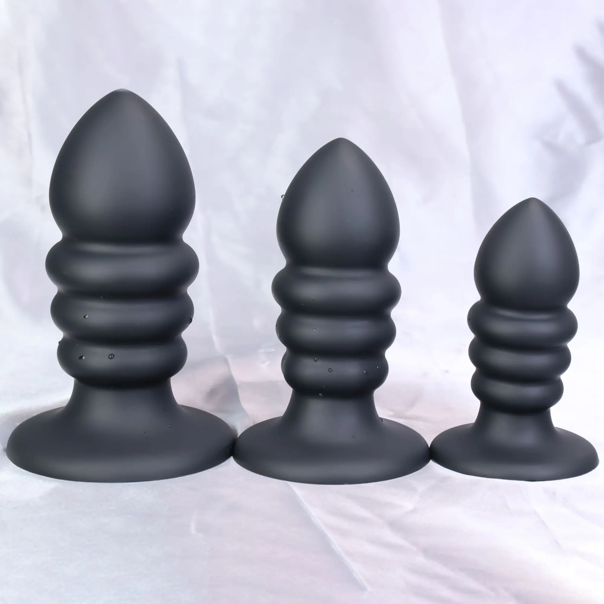 Thumbnail 5 for Plug Velvet Black