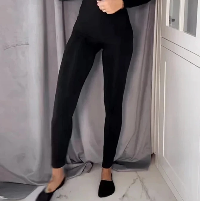 Women's Black Skinny Jumpsuit 2023 New Autumn Solid Color Home Wear Jumpsuit Long-Sleeved V-Neck Sexy Elastic Home Bottoming
