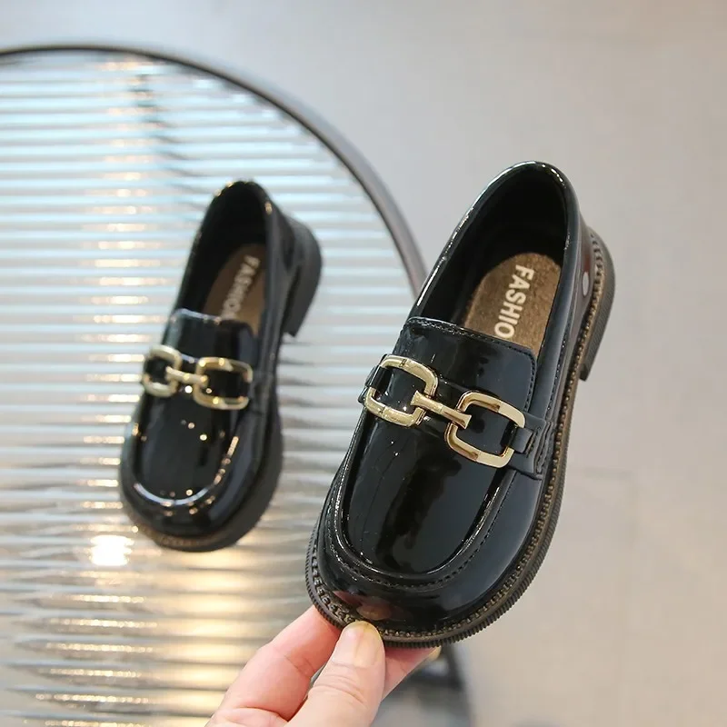 Girls Leather Shoes Spring New Kids Fashion Britain Style Casual Classic Buckle Loafers Black Glossy Breathable Slip-on leather shoes girls shoes girls flats