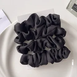 Luxurious Satin Hair Scrunchies - Soft and Stylish Hair Ties (4pcs - black)