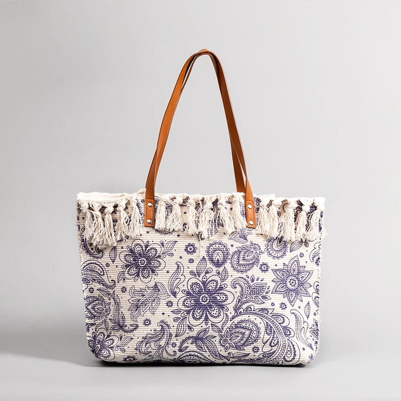 thumbnail image 1 of Bolsos y carteras bohemios para mujer, bolsos de mano de diseñador de lujo, novedad de 2023, bolso de hombro con borlas decorativas a cuadros y flores de lona, 1 of 5