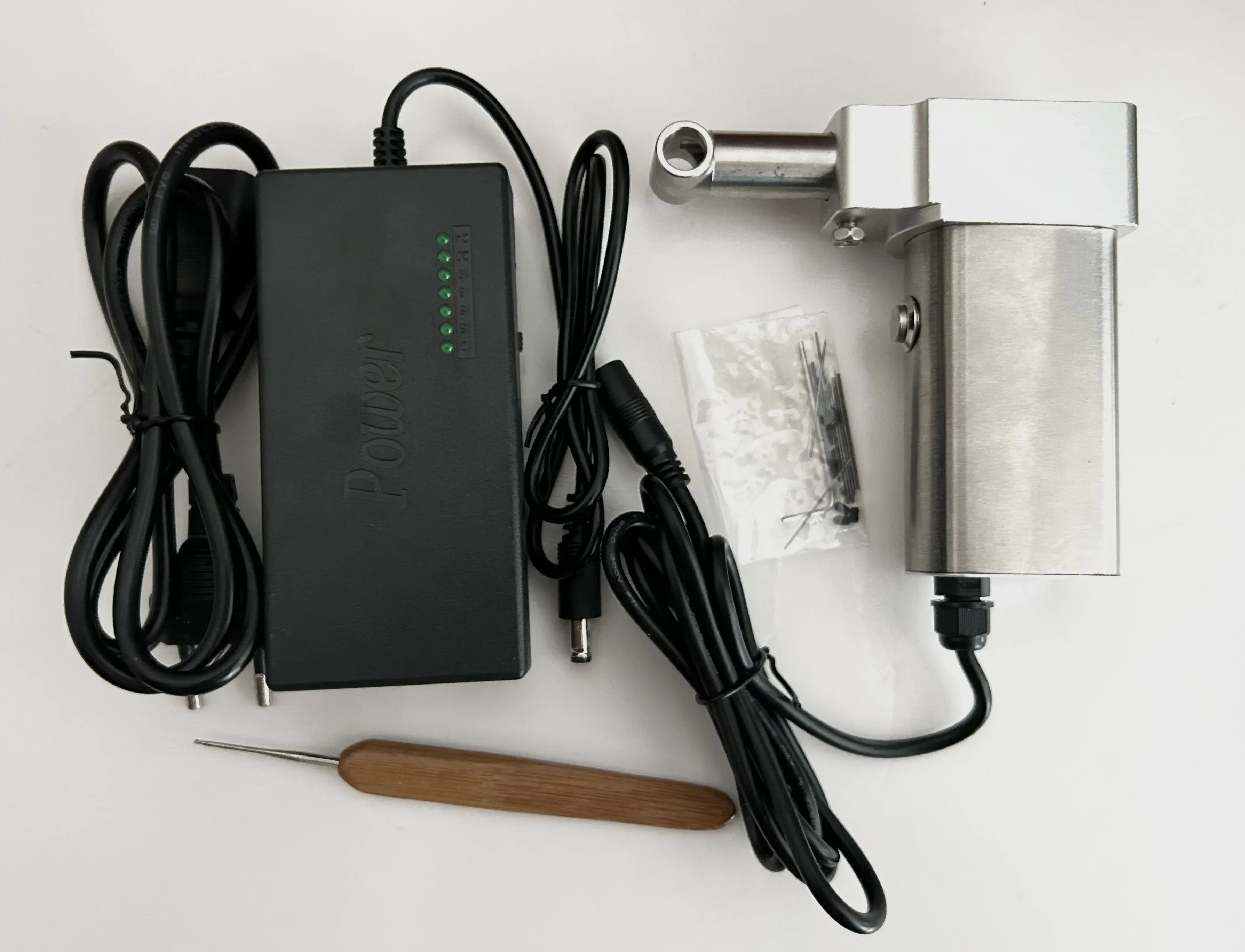 ドレッドヘアマシンポータブル電動ドレッドヘアメーカー人毛 Loc