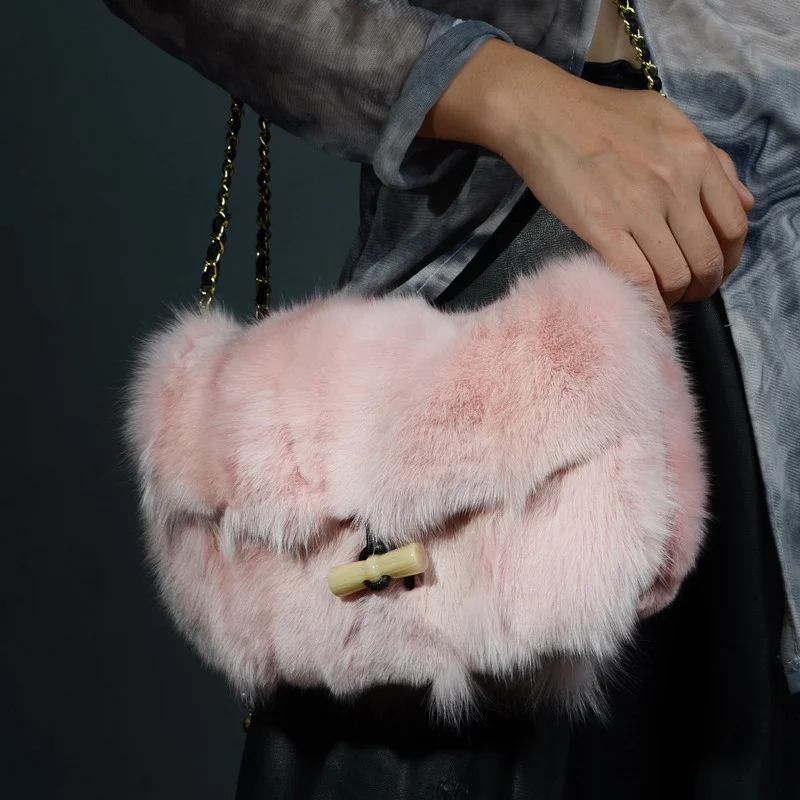 2023 Winter Fashion New Single Shoulder Crossbody Bag Real Fox Fur Ladies Designer Haute Couture Fluffy Fur Bag