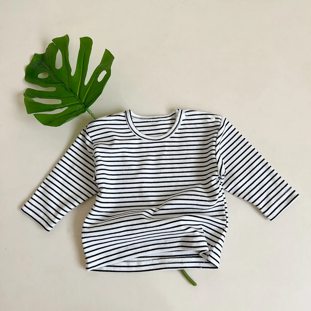 2025 Autumn New Baby Long Sleeve T Shirt Cotton Boy Striped Bottoming Tops Girl Solid Simple Casual Pullover Infant Clothes 6