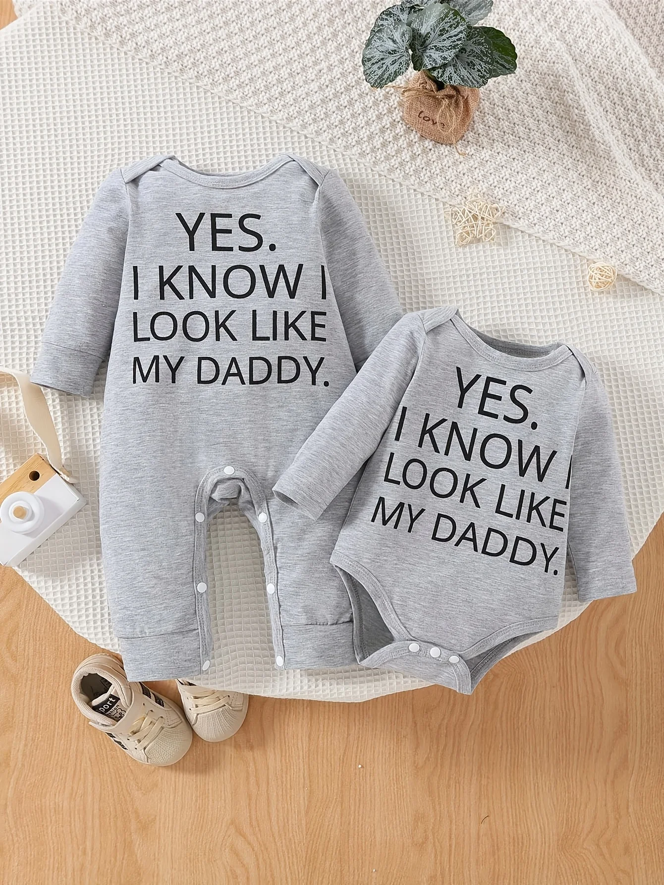  남아 긴팔 롬퍼 2팩 부드러운 면 라운드넥 바디슈트 사계절 캐주얼  필수 의류..