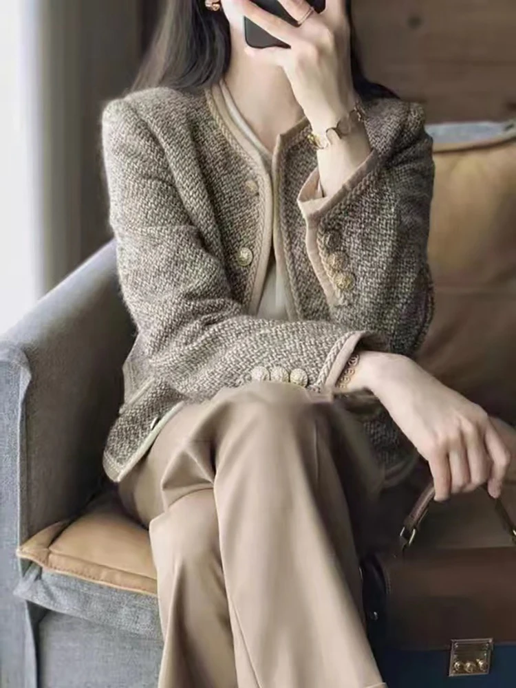 Coat Women's Short Single-Breasted Fashion Loose Versatile Korean Style  Spring and Autumn Design Stitching round Neck Cardigan