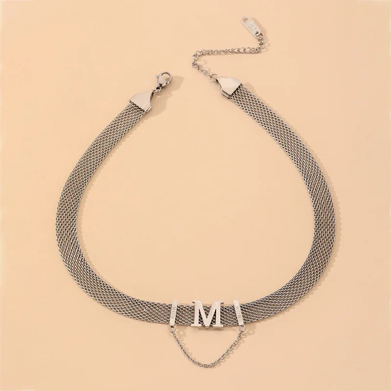 

European and American Mesh Letter M Pendant Clavicle Chain Ins Necklace Female