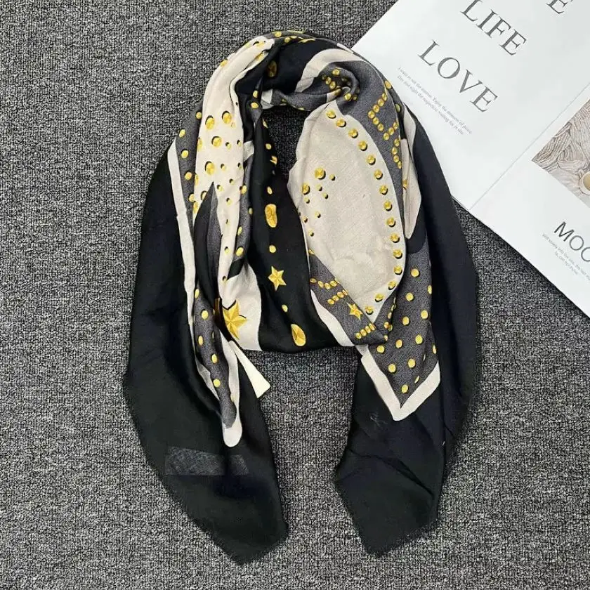 Außenhandel Originalbestellung Italienisches neues Produkt Stickerei bedruckter Strand-Sonnenschutz warmer gestrickter Damenschal – Detail 2