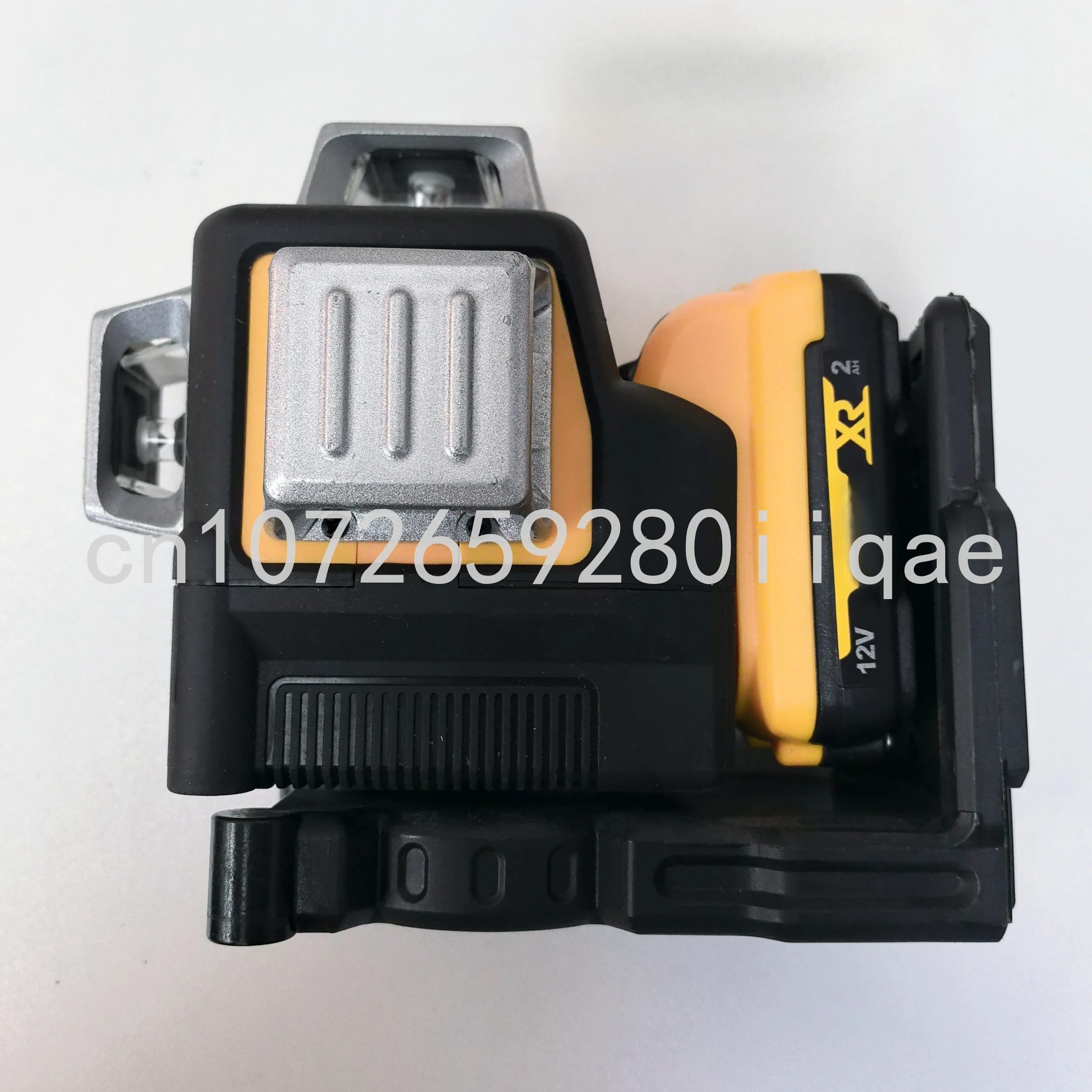 

3-sided * 360 Degree Vertical 12V Lithium Battery, 12 Wire Laser Level, Horizontal Green Light Level, Outdoor