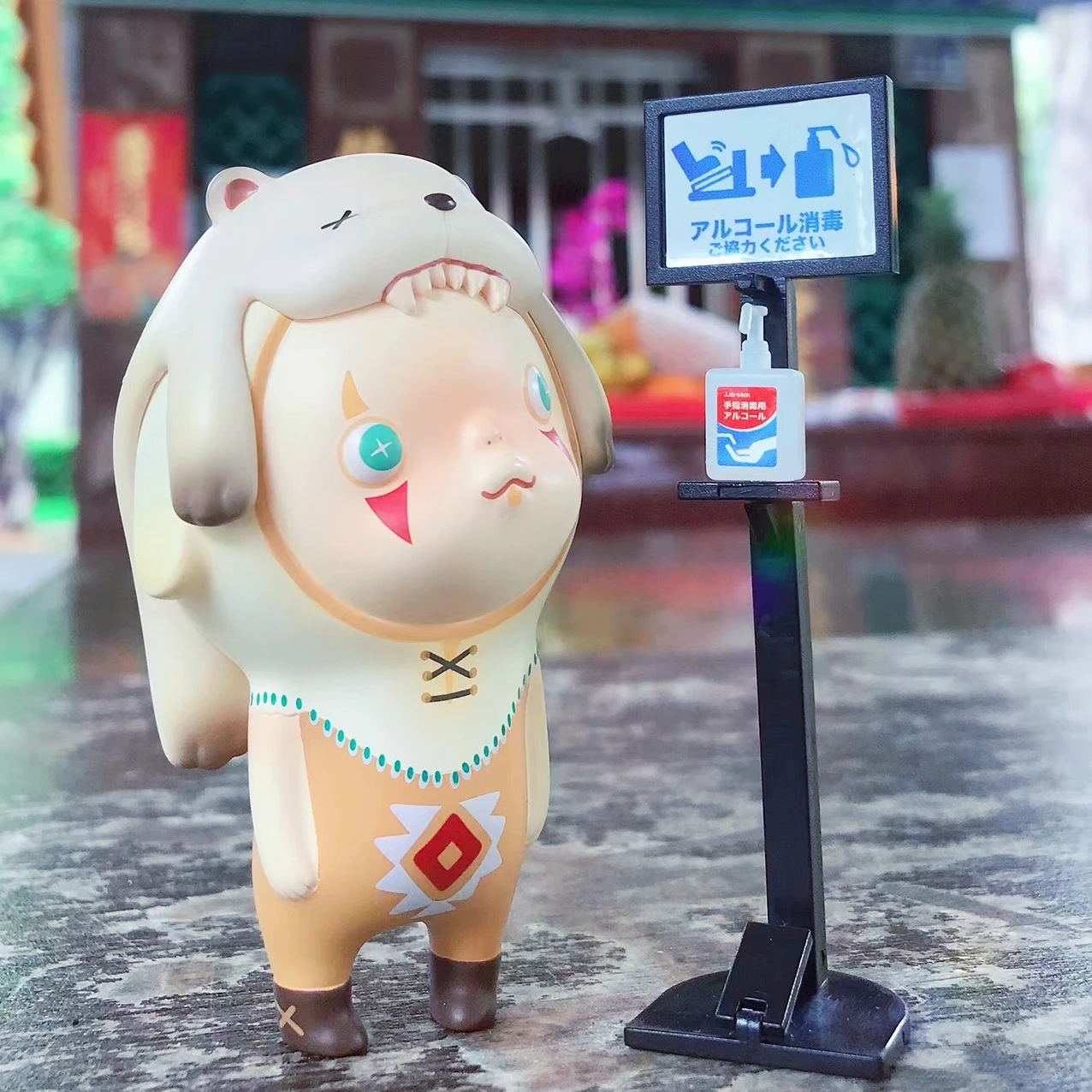 Sooya Ban African Chief Tan Skin Figure Bunny Ear Slingshot Hand 