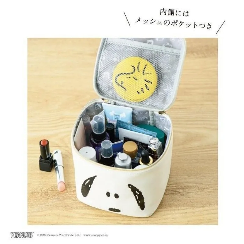 

Snoopy Japanese Magazine Portable Zipper Cosmetic Bag Travel Cosmetic Case Storage Bag Makeup Pouch Organizer Bag