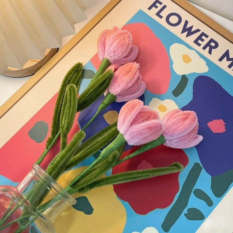 

1pc Hand-woven Hand-held Flower Diy Twister Stick Bouquet Tulip Flower Solid Color Cute Shooting Props Home Decoration Pieces