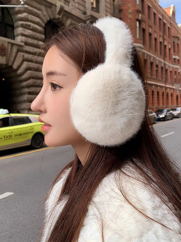 Earmuffs for Autumn and Winter Women's Outdoor Travel Warm and Thickened Earmuffs Plush Ear Protectors