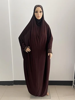 خمار صلاة فضفاض بقصّة محتشمة أنيقة للمرأة — صورة 5