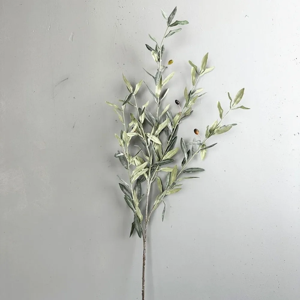 Künstlicher Olivenzweig aus Kunststoff, lebensecht mit Früchten, simuliertes Olivenblatt, handgefertigte Kunstpflanze, künstliches Grün für Hochzeiten und Partys – Detail 11