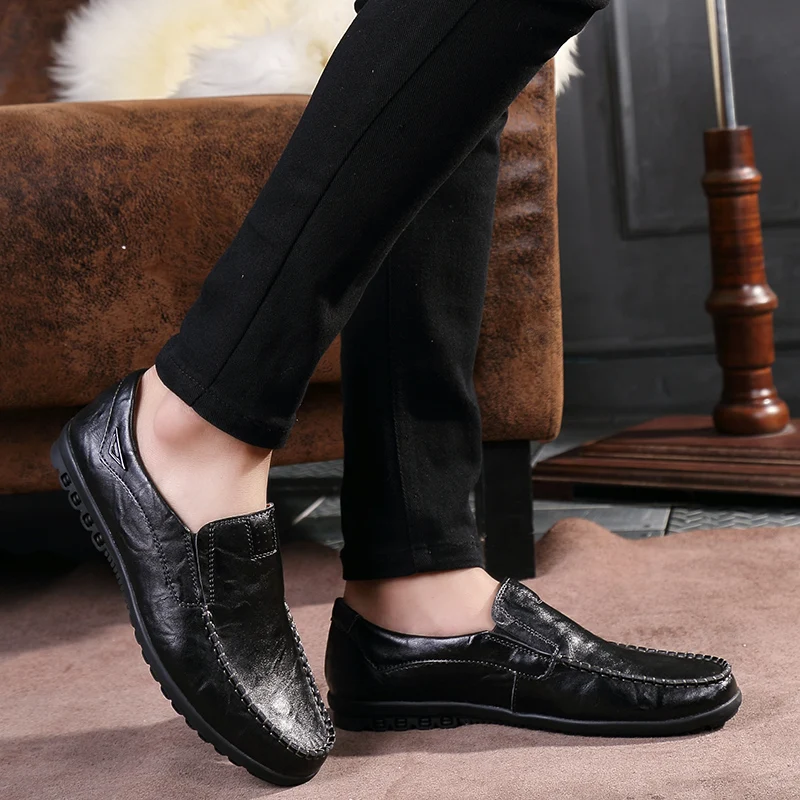 Genuine Leather Men Sneakers Shoes Slip on Mens Loafers Shoes Flats Moccasins Breathable Casual Walking Shoes Male Footwear