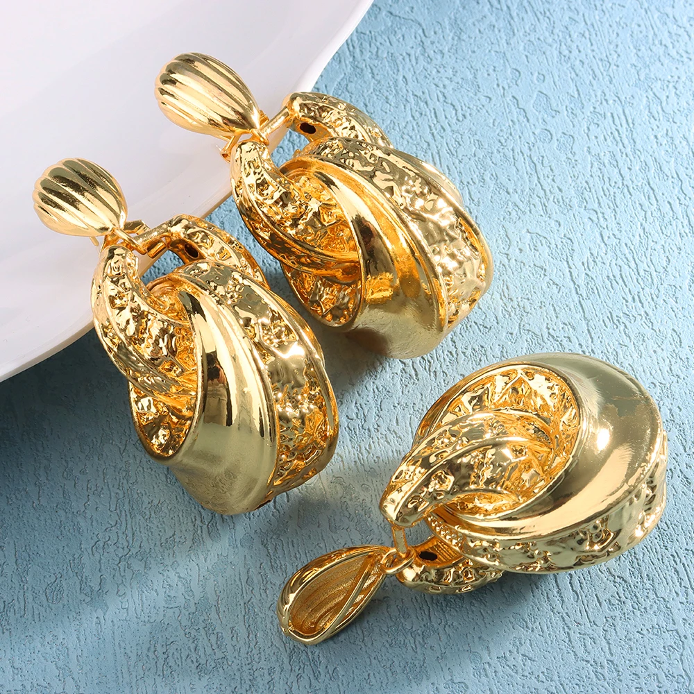 2017 Dubai 18 Gold Plated Jewelry Earring Designs - Buy Dubai Gold Jewelry  Earring,Earring Jewelry,Gold Earring Product on Alibaba.com | Dubai gold  jewelry, Jewelry design, Designer earrings