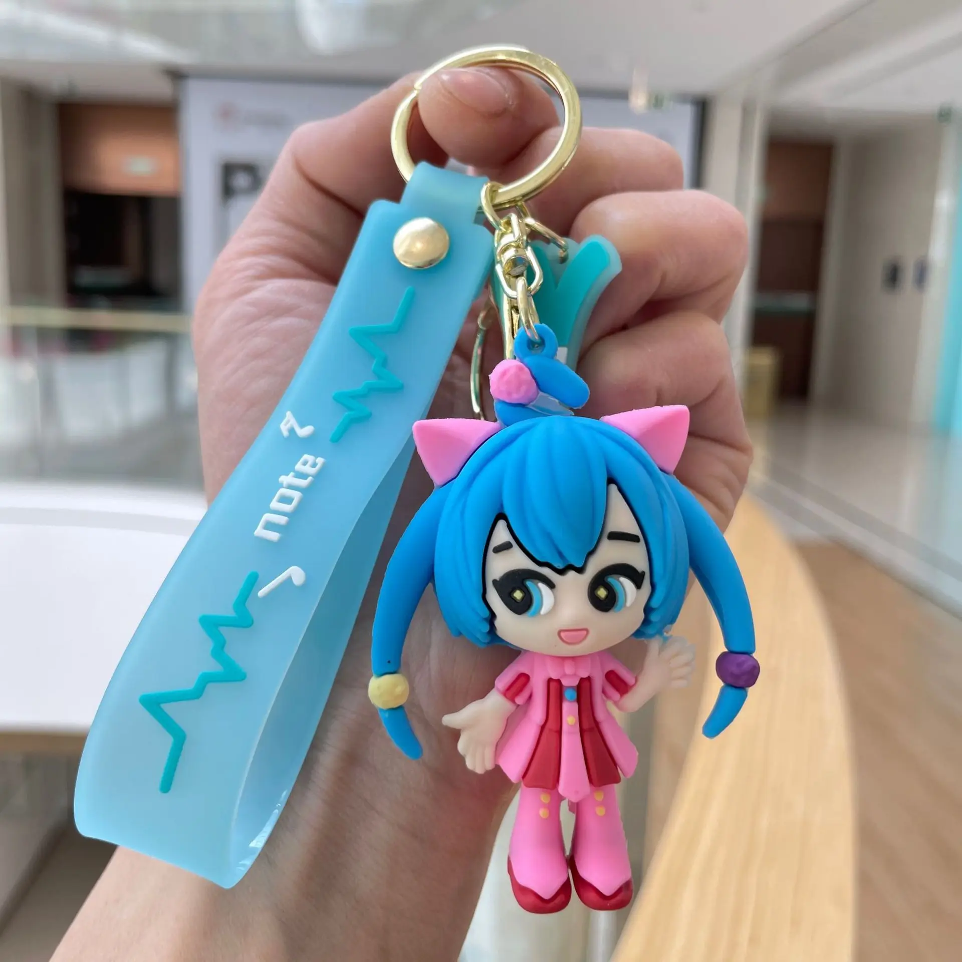 Charming Hatsune Miku Anime Keychain Pendant - Cute Character Accessory