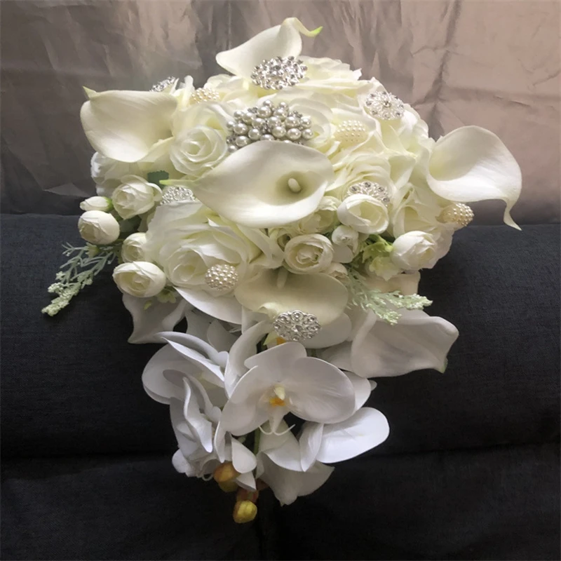 Ivory Rose with Poney White Calla Liles Wedding Decoration Accessories Rhinestone with Pearls Cascading Luxury Wedding Bouquet