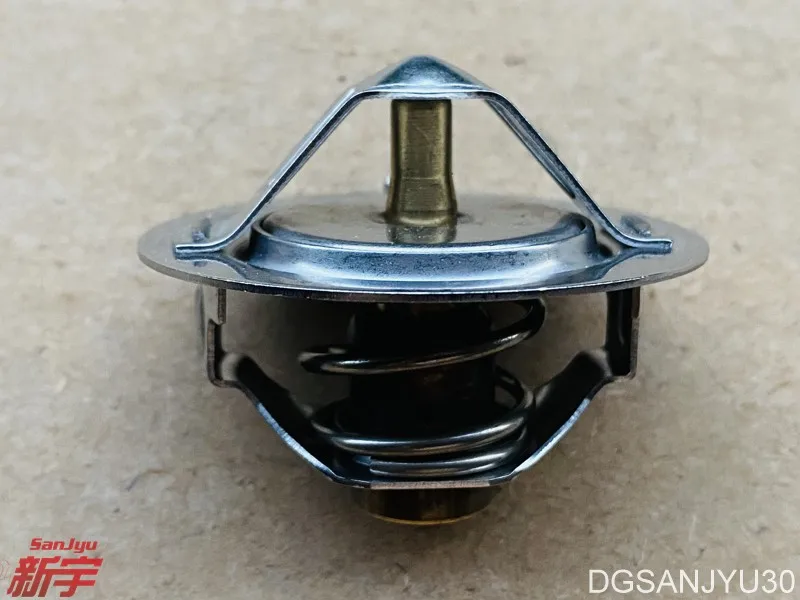 PAJERO V31V32V33V43 L300 P03 THERMOSTAT KIT 88&deg;C MD972903