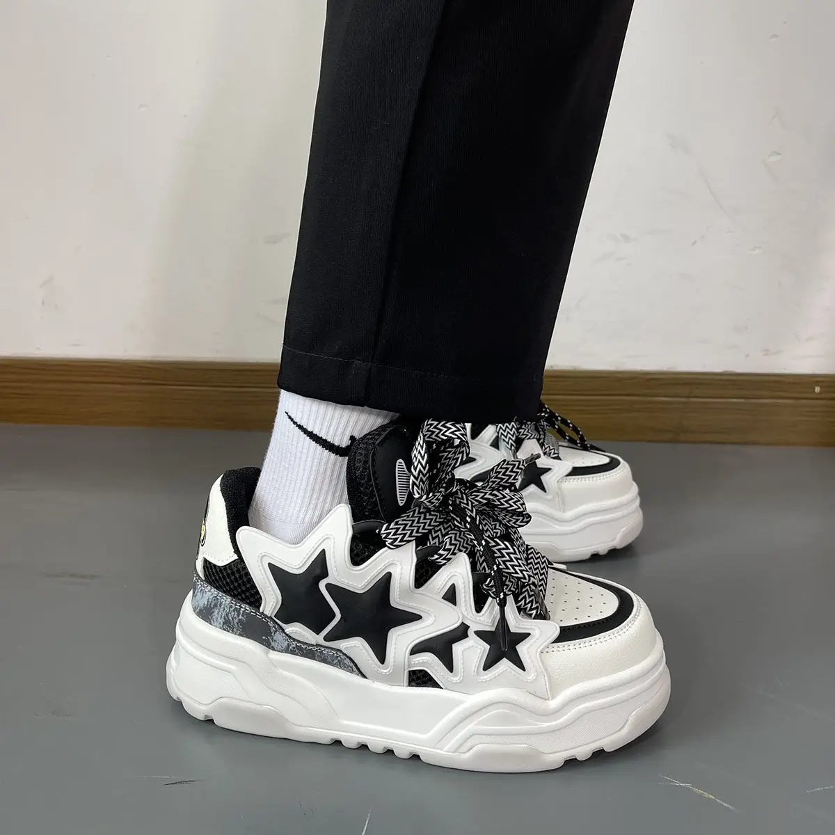 2023 Autumn and Winter New Platform Height Increasing Comfortable Versatile Couple Casual Shoes