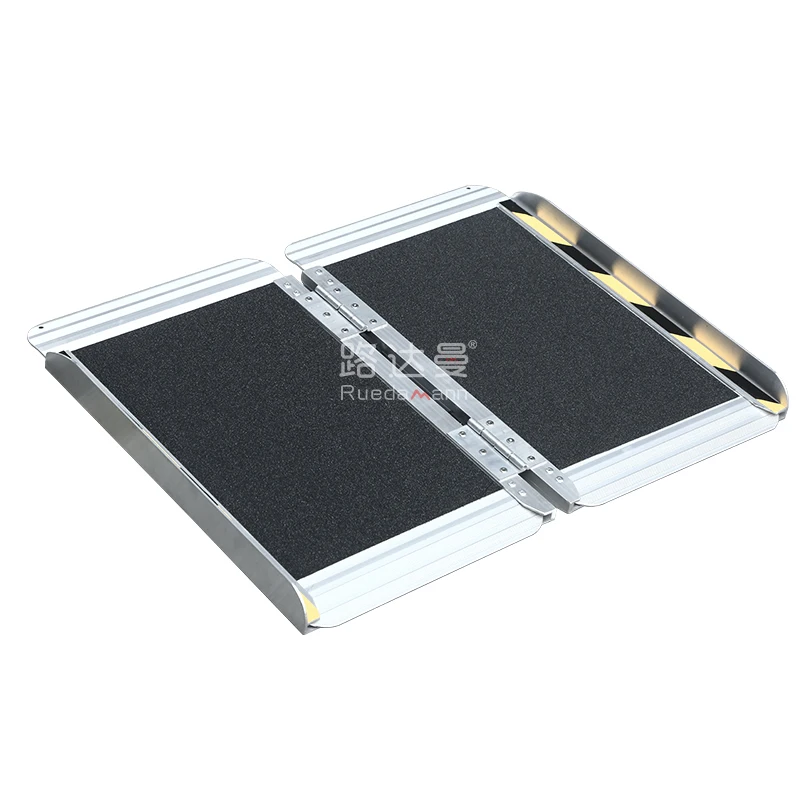 Cover Table Ramp S57cd69e317a94f59b4a5bbb26c58ecc9g.jpg