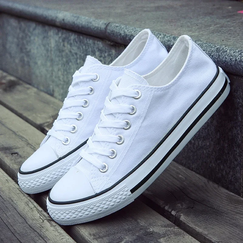 Canvas Shoes Men's Fashionable Casual Couple Shoes Student Korean Version Lace Up Low Cut Sports Board Shoes 3
