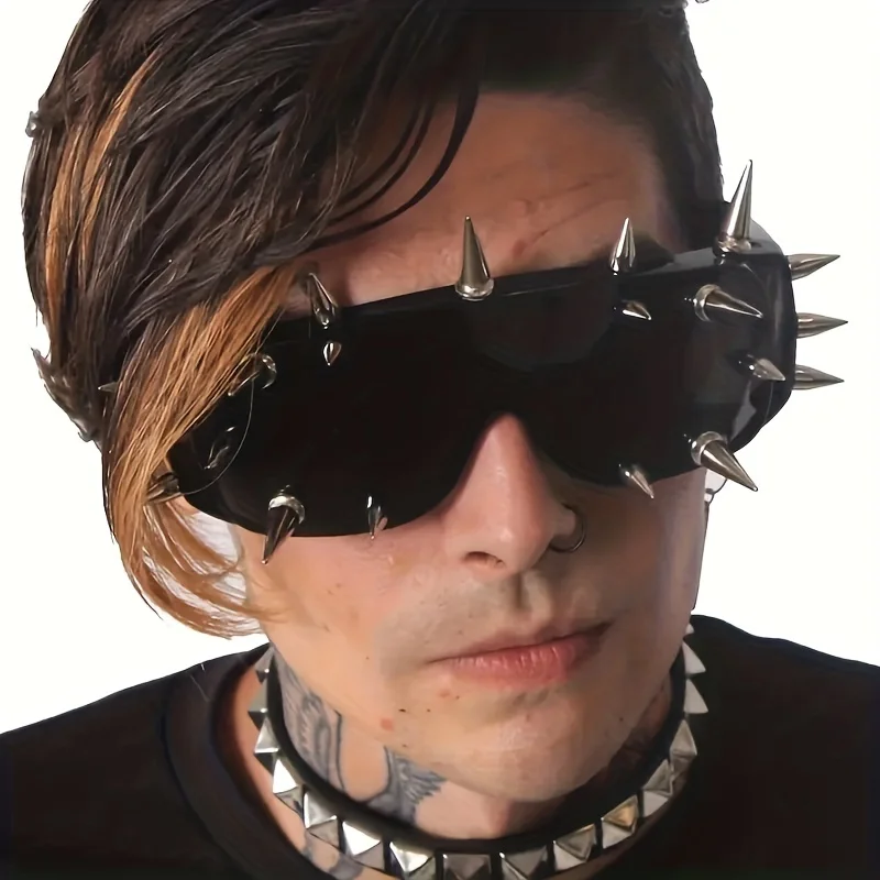

Punk Glasses For Men And Women, Avant-garde Black Trendy Fashion Spikes Rivet Vibe Makeup Halloween Christmas Rivet Sunglasses