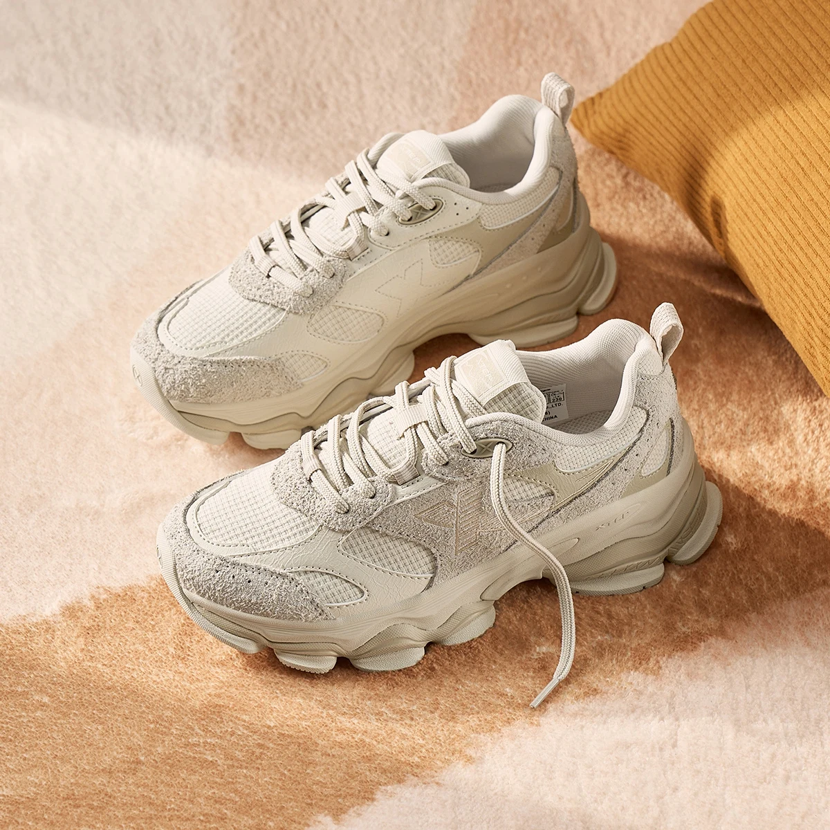 Xtep Chinoiserie Casual Shoes Female 2025 Spring Lightweight