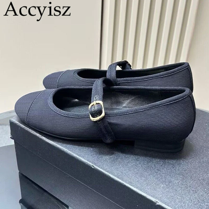 

New Flat Mary Jane Shoes Women Spring Autumn Buckle Strap Solid Color Low Heel Casual Shoes Round Toe Shallow Out Single Shoes
