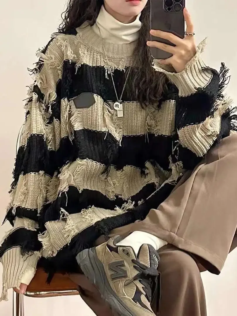 

Fall and Winter 2023 Fringed Sweater Oversized Vintage fFrayed O-neck Pullover Streetwear Striped Sweater Woman Korean Fashion