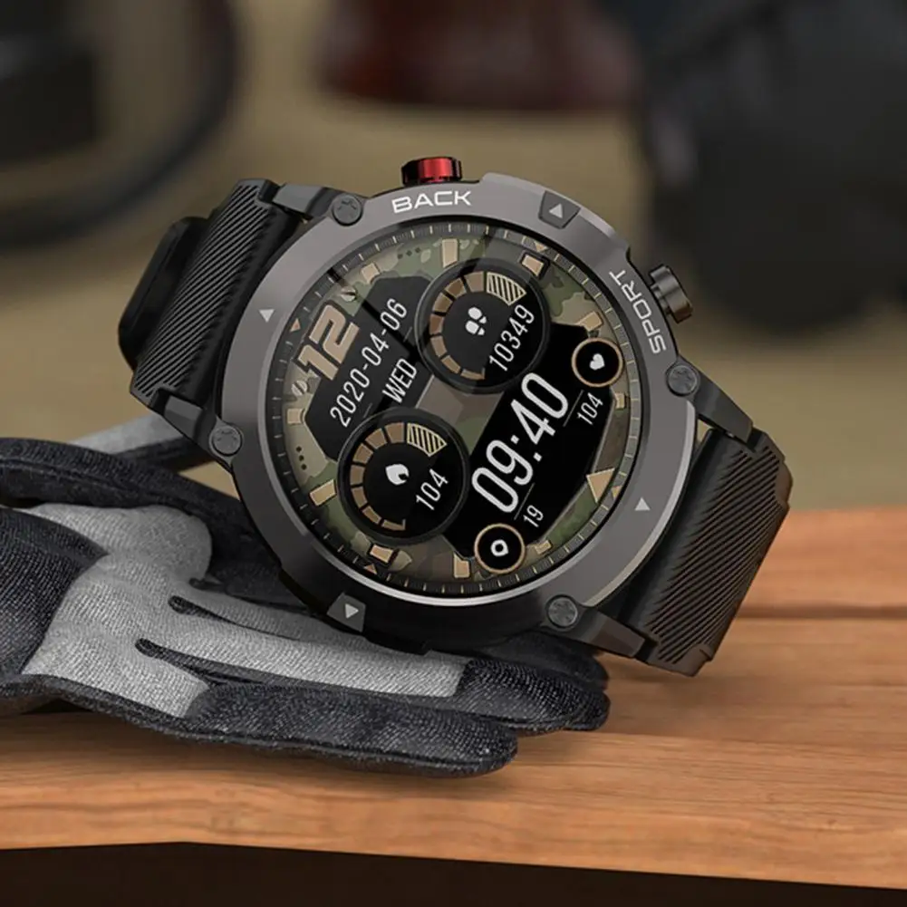 

1 Set Creative Smart Watch Smooth Platform Running Sports Watch IP68 Waterproof Heart Rate Intelligent Watch Data Analysis