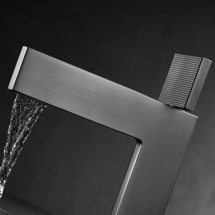 Creative Brass Bathroom Basin Faucet Single Handle Hot and Cold Mixer