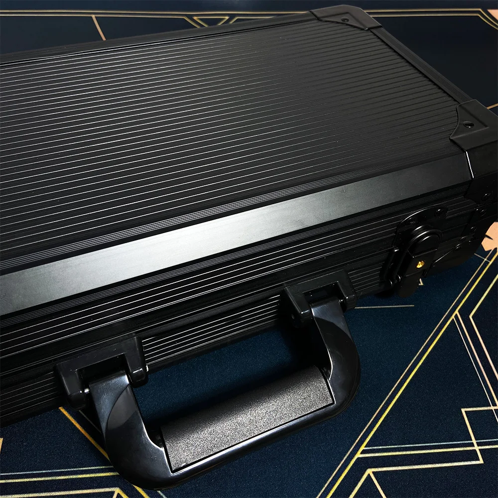 Chip Case Holds 300pcs Chips Casino Texas Poker Chips Case Portable Monopoly Storage Box Suitcase Tokens Suitcase