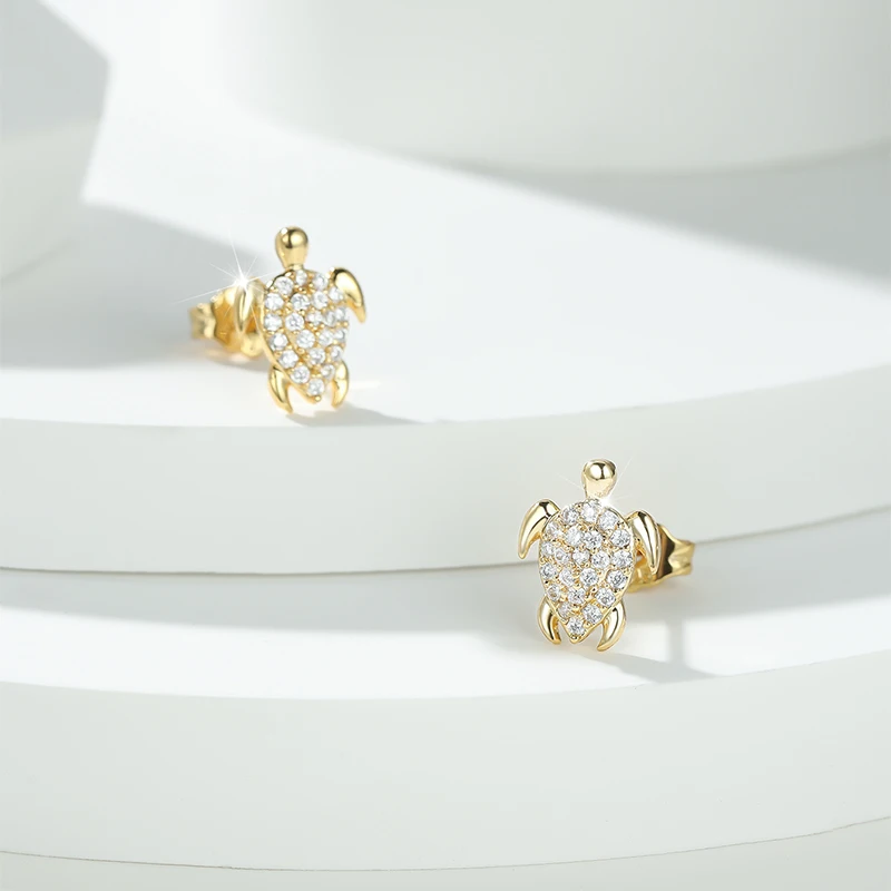 Female Cute Sea Turtle White Crystal Small Stud Earrings Vintage Yellow Gold Color Wedding Fashion Jewelry For Women
