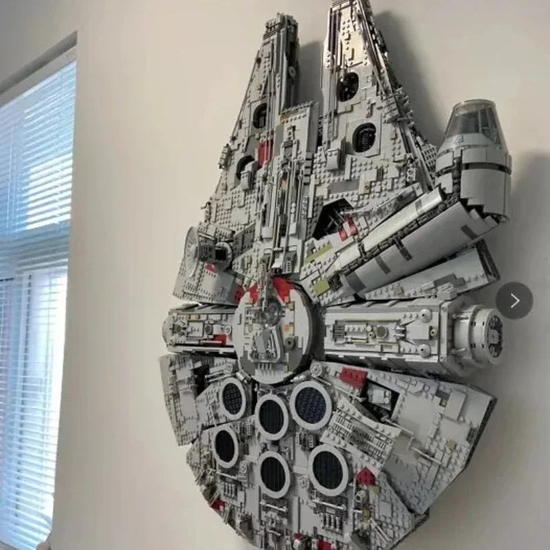 

In Stock The Large Millennium Ship Falcon Building Blocks Bricks Compatible 75192 05132 Toys For Kids Birthday Christmas Gifts