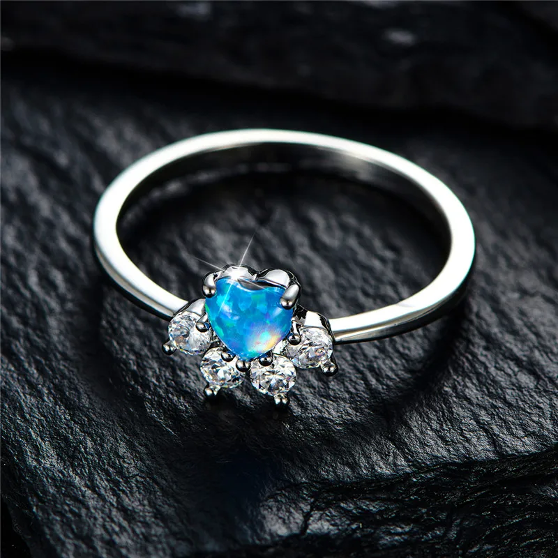 Cute Female Small White Fire Opal Stone Ring Fashion Heart Wedding Jewelry For Women