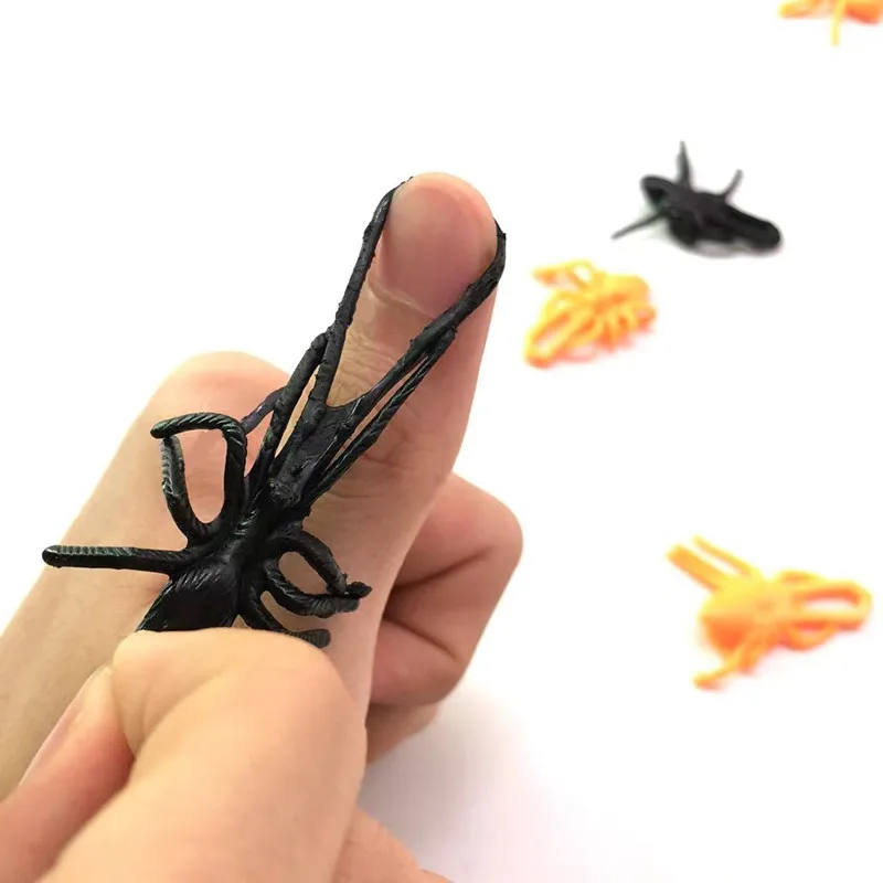 30Pcs Creative Slingshot Spider Halloween TPR Soft Rubber Elastic Stretch Small Spider Slingshot Kids Sticky Stretchy Small Toys