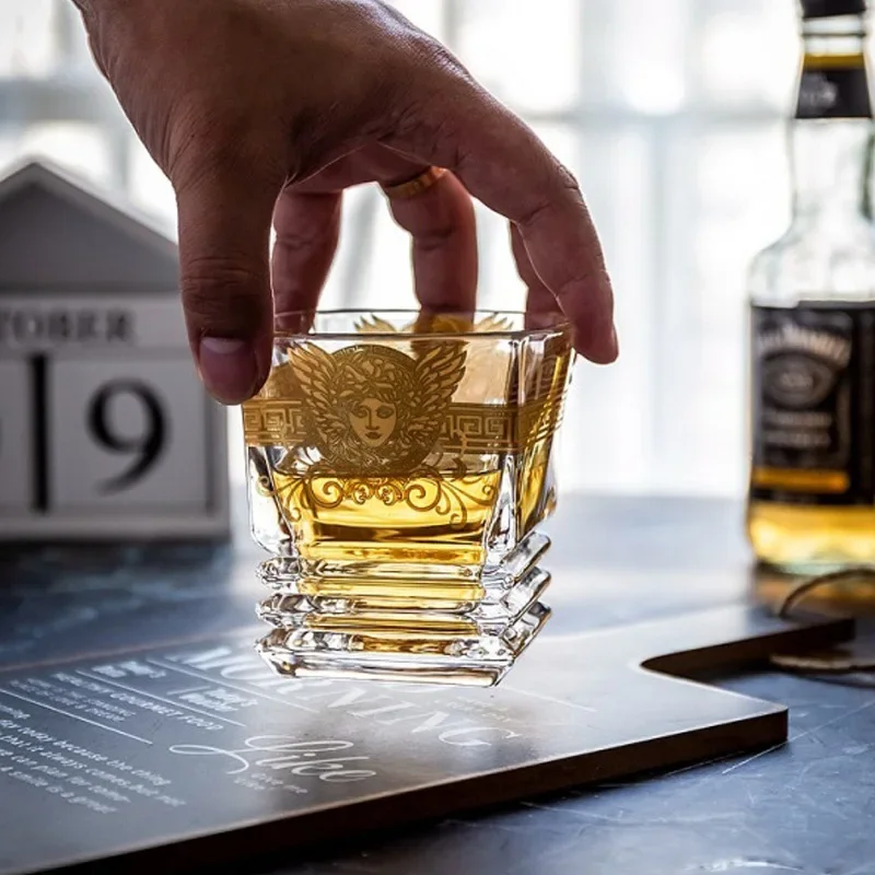 Creative Crystal Whiskey Cup Medusa Gold Head Cup Foreign Multifunctional Beer Glass