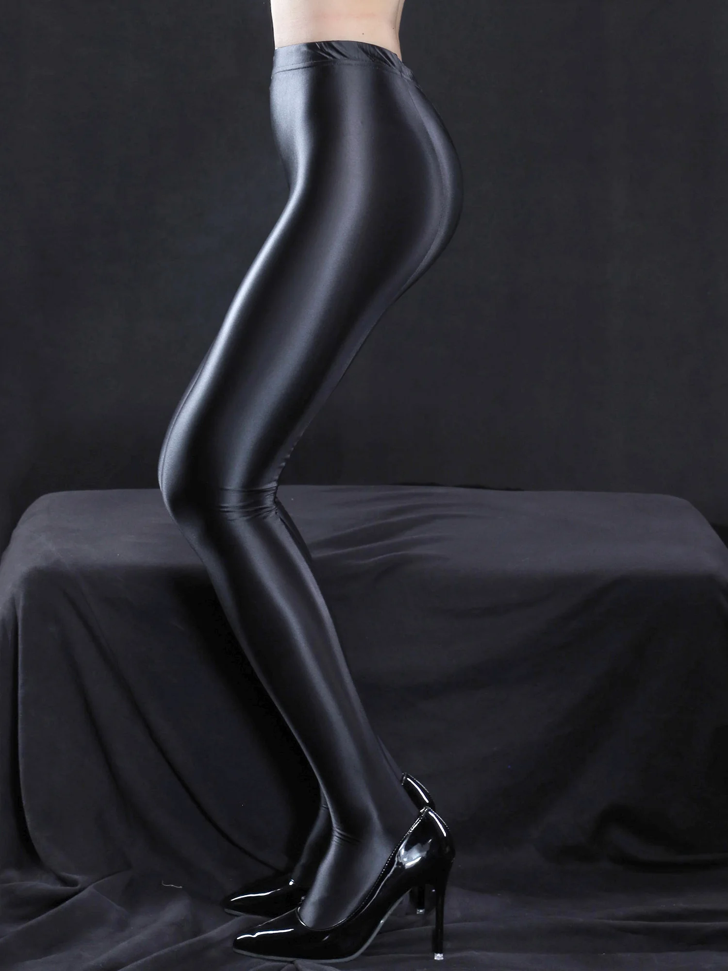 Women's Footed Tights Bodystocking Stretchy Leggings Glossy Oil Yoga Pants Tights Training Sports Fitness Leggings Pantyhose