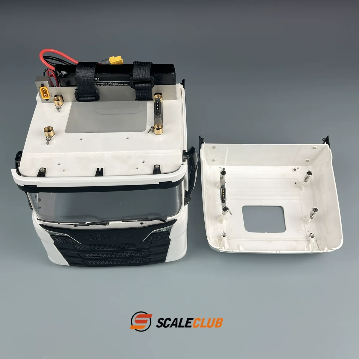 Scaleclub 1/14 Tamiya tractor truck magnetic high roof set Oka wiring 2