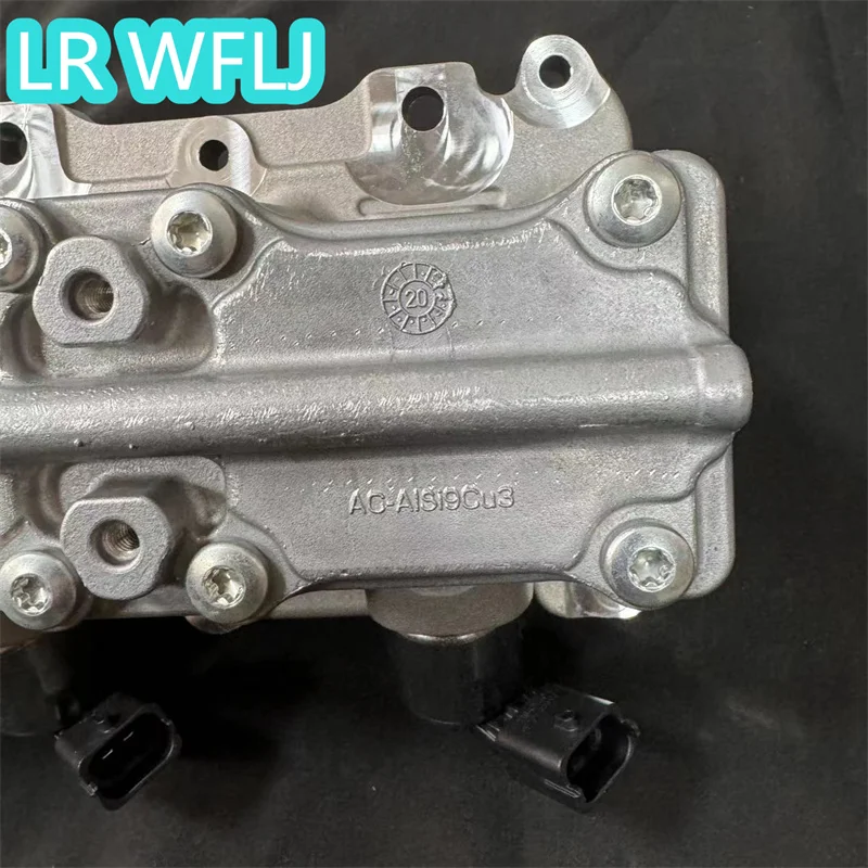 Cylinder Head Solenoid Valves for Land Rover and Jaguar are applicable to aj200 engines lr092033 LR172660 and jde38691, cylinder head solenoid valve