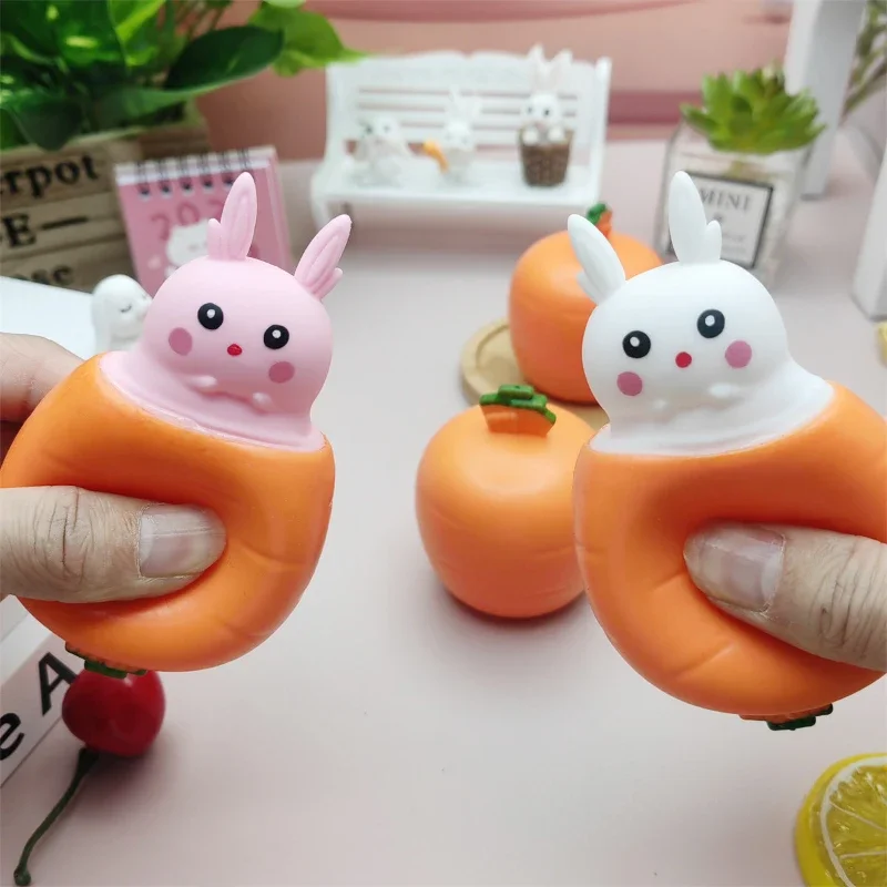 Botu Squishy Zanahoria Conejo Squeeze Juguetes telescópicos Niños Rábano Conejo