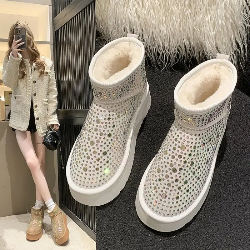 NEW Full Diamond Womens Snow Boots Waterproof Leather Plush Warm Flat Shoe Crystal Slip-On Soft Sole Anle Ankle Boots Fashion