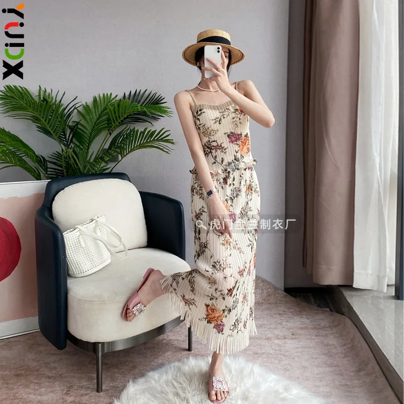 

Женский комплект с юбкой миаке, плиссированная нишевая юбка миаке с принтом и бахромой, комплект из двух предметов, Новинка лета 2024